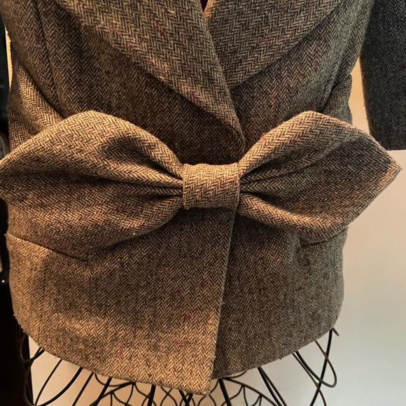 Jacket - Picture 3 of 4